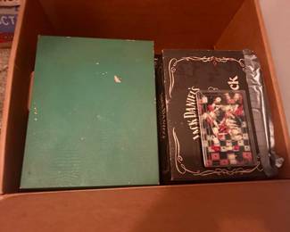 Jack Daniel's Box, chess set