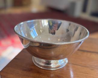 Sterling Silver "Wanoy Country Club 1932 Women's Runner Up" Bowl (338gms)