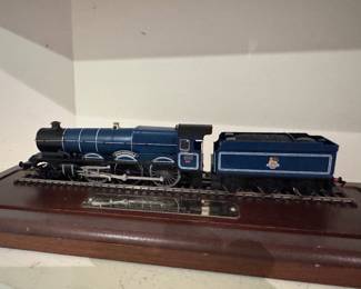 Great Western Designer Outlet Village - March 1997, Swindon, Wilts UK 00 Gauge GWR 4-6-0 King Class Steam Locomotive (3 Available)