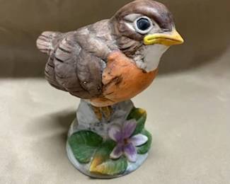 Andrea by Sadek Baby Robin Figure 