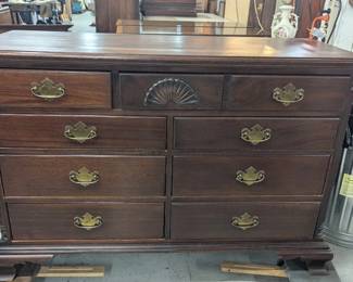 Jamestown Dresser Base 