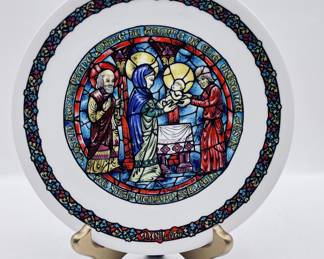 Vintage Homco Nativity Plate # 5229, Three Kings visiting Mary.Joseph and baby Jesus