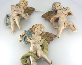 Vintage Fontanini Handpainted Cherub Angels Wall Hanging Plaque Set of 3  Depose Italy