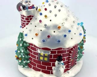Vintage Lighted Ceramic Christmas Cottage w Santa Chimney  MultiColor Bulbs