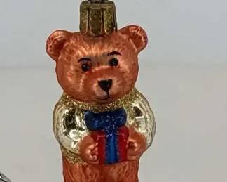 Waterford Holiday Heirlooms Glass Teddy Bear in Gold Sweater Ornament