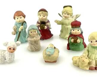 Vintage Porcelain Childrens Nativity Set  9 Pieces