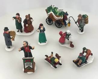 Dept 56 Heritage Village Chelsea Market Mistletoe Monger  Cart Chamber Orchestra Snow Children