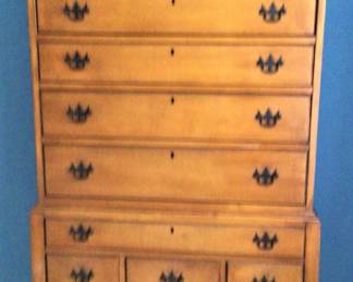 Queen Anne Highboy