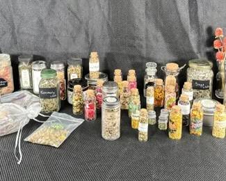 Variety Of Herbs, Do Not Know The Shelf , Great Decor