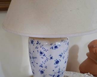 pair of blue and white lamps