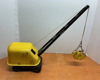 010 Vintage 1947 Tonak No. 150 Clam Shell Crane
