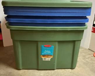 Three Rubbrtmaid Roughneck Totes