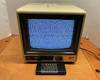 006 Zenith 9 Portable TV Model No. SF0921A