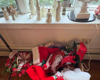 CHRISTMAS DECOR