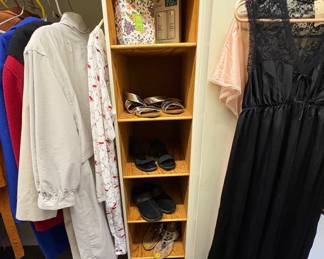 LADIES SHOES