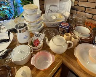 VINTAGE CORNING WARE