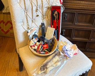 VINTAGE BELTS & ACCESSORIES 