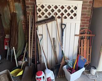 GARDEN TOOLS 