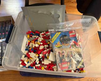 VINTAGE LEGOS
