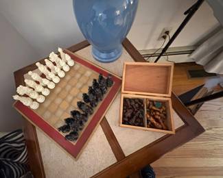 VINTAGE CHESS SETS 
