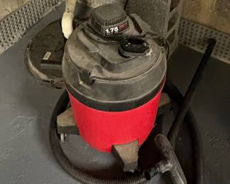SHOP VAC