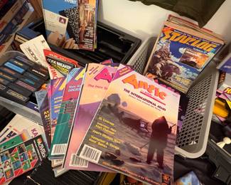 VINTAGE ANTIC MAGS 