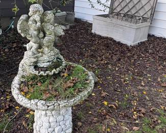 BIRD BATHS