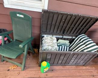 OUTDOOR STORAGE CHESTS