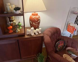 TABLE LAMPS & FLOOR LAMPS
