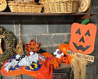 HALLOWEEN DECOR