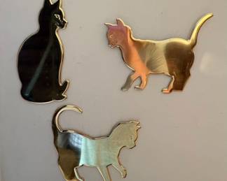 BRASS CAT WALL ACCENTS