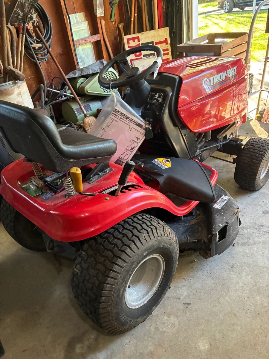 Great well maintained Troy Built Mower