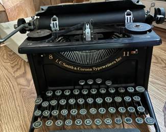 L C Smith Corona 11 typewriter