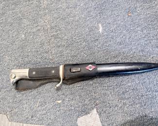 Vintage dagger w/ sheath — $50
