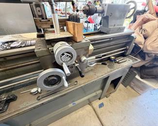 Samson TD-1336G metal lathe — bed & carriage detail — $2,500