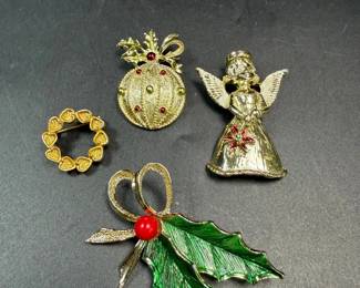 Vintage Gerry Creations Christmas Brooches