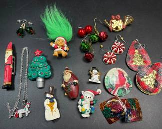 Christmas Jewelry Lot