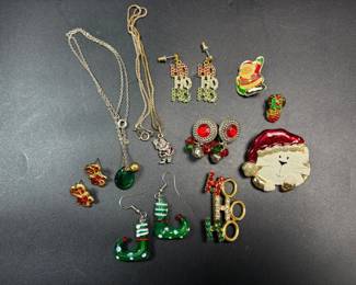 Christmas Jewelry Lot