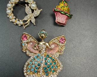 Brooches: Fairy