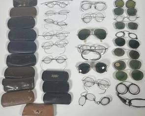 23 PAIRS OF ANTIQUE EYEGLASSES, SILVER WIRERIM GLASSES, SUNGLASSES & SPECTACLES