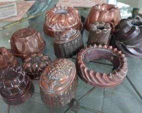 ANTIQUE ENGLISH COPPER & TIN PUDDING MOLDS — JONES BROS & TEMPLE & FOX