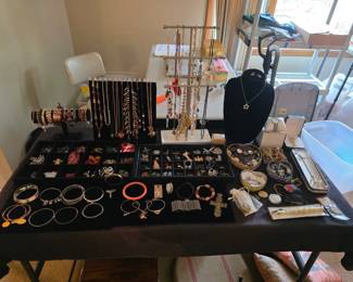 Jewelry!!