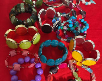 Lot 72: Assorted Colorful Fashion Bracelets