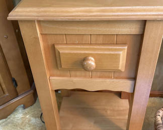 Lot 15: Wooden end table with drawer and shelf