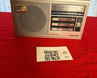 Lot 51: Panasonic Portable AM/FM Radio