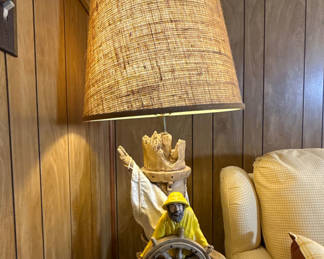 Lot 34: Nautical Fisherman Table Lamp