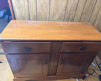 Lot 50: Wooden Sideboard Cabinet