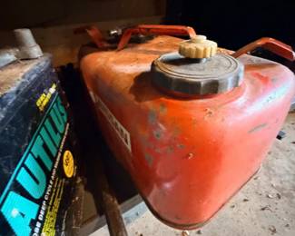 Red boat fuel can