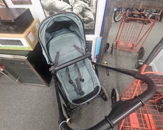STROLLER