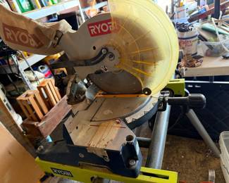 Ryobi 10" miter saw and stand